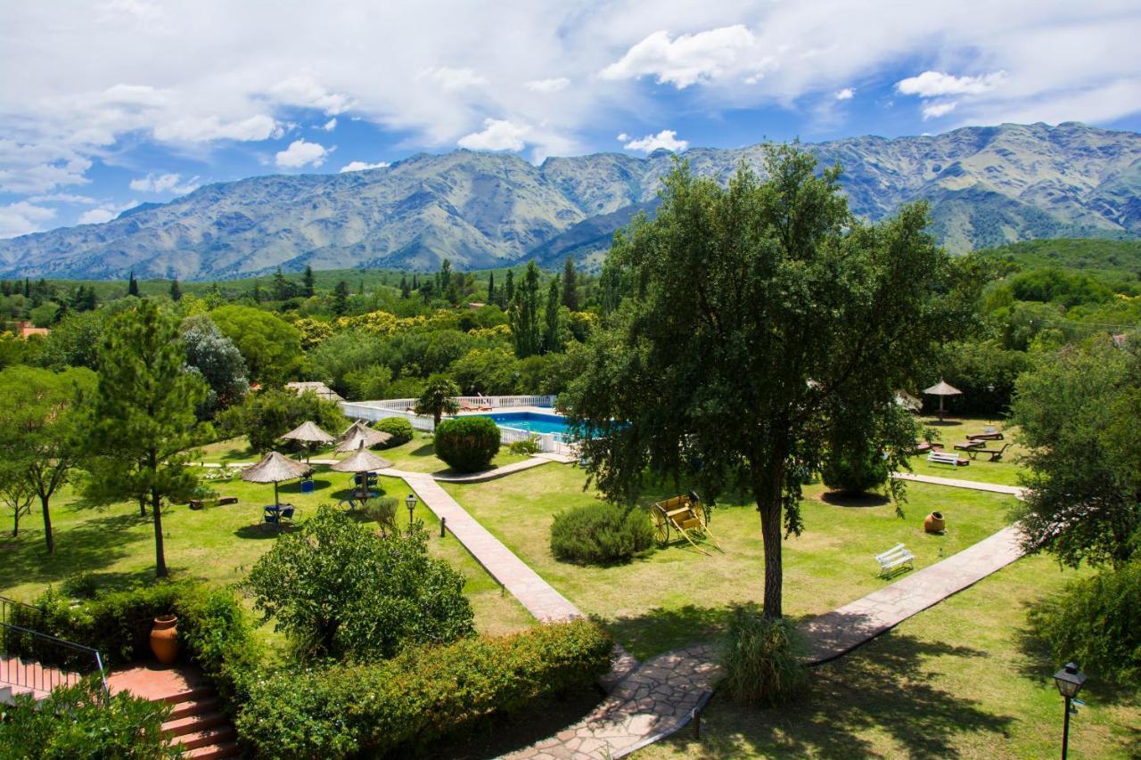 El Cortijo Apart - Hotel Villa de Merlo Exterior photo